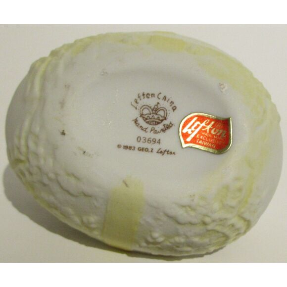 Vintage 1983 Lefton China hand painted Easter egg trinket box yellow flowers bow - Picture 7 of 7